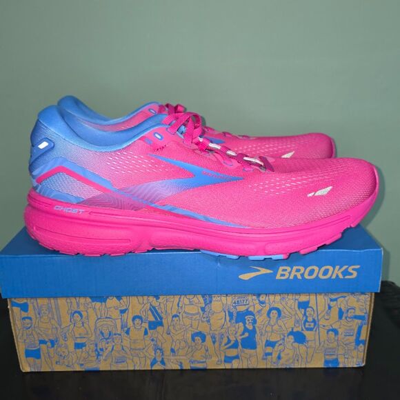 Brooks Women's Ghost 15 running shoe in the "Pink Glo/Blue/Fuchsia" Size:m12 - Picture 1 of 8